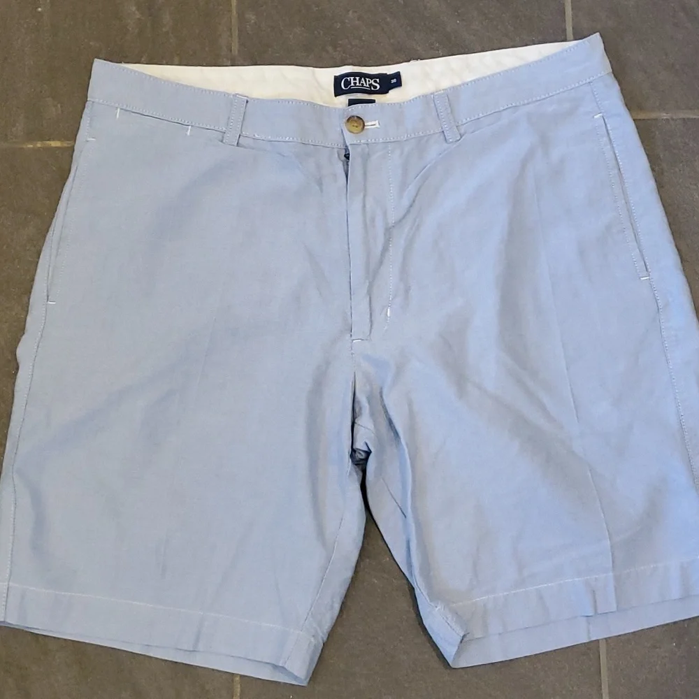 Bundle of 3 pair men's Chaps shorts - Picture 6 of 7